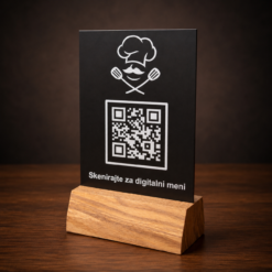 Pločica sa QR kodom crna sa belom gravurom